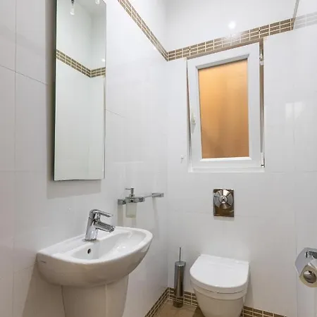 Appartement Lux With Amazing Bbq, Pool Area & Wifi By 360 Estates Is-Swieqi