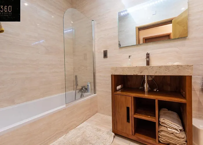 Lux With Amazing Bbq, Pool Area & Wifi By 360 Estates Apartamento