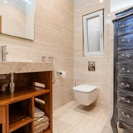 Lux With Amazing Bbq, Pool Area & Wifi By 360 Estates Apartment *
