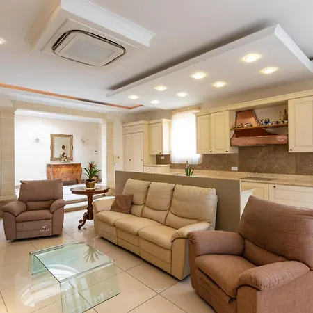 Apartment Lux With Amazing Bbq, Pool Area & Wifi By 360 Estates *