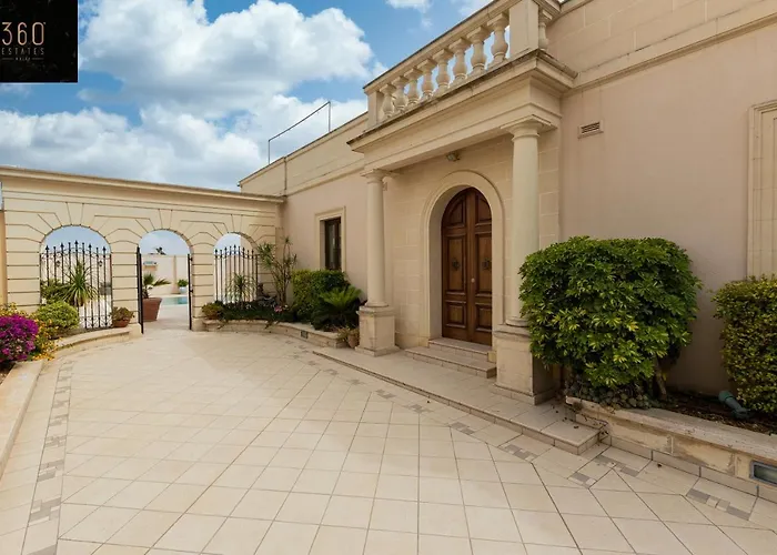 Lux With Amazing Bbq, Pool Area & Wifi By 360 Estates