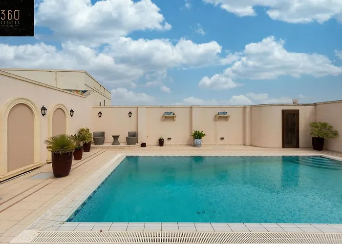 Lux With Amazing Bbq, Pool Area & Wifi By 360 Estates